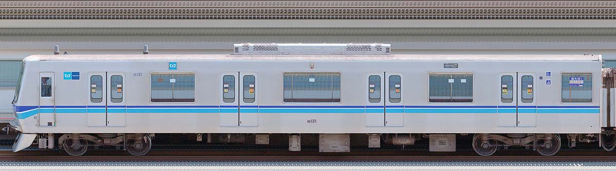 東京メトロ05系6次車05-121山側の側面写真