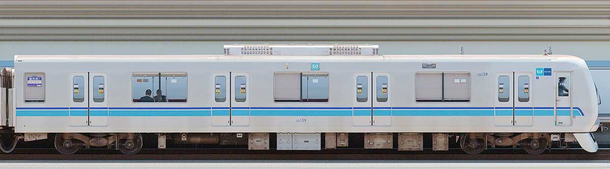 東京メトロ05系12次車05-139海側の側面写真