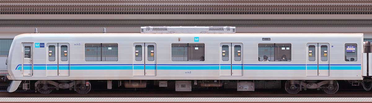 東京メトロ05系13次車05-143山側の側面写真