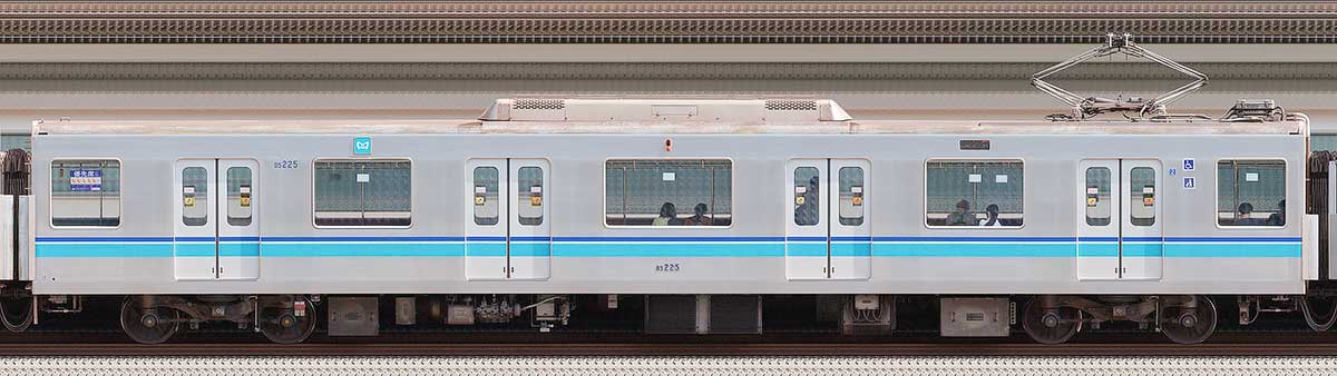 東京メトロ05系8次車05-225山側の側面写真