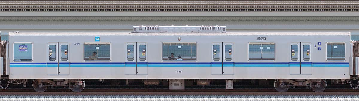 東京メトロ05系6次車05-321山側の側面写真