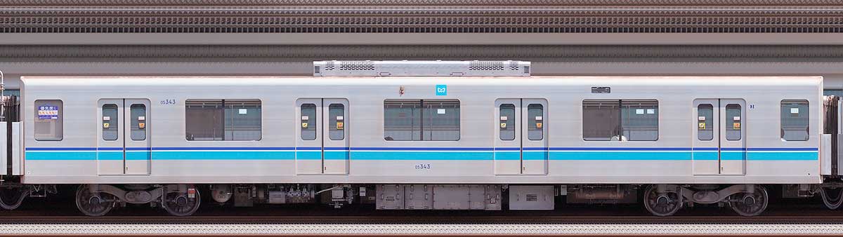 東京メトロ05系13次車05-343山側の側面写真