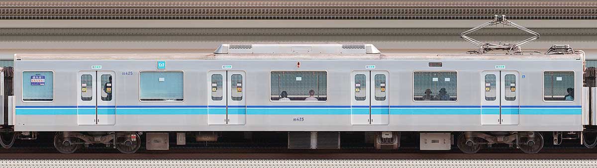 東京メトロ05系8次車05-425山側の側面写真