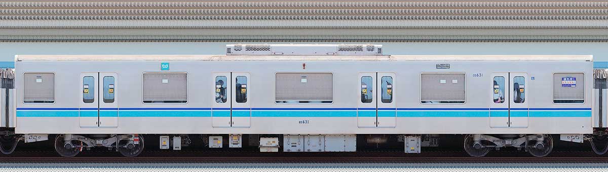 東京メトロ05系10次車05-631海側の側面写真