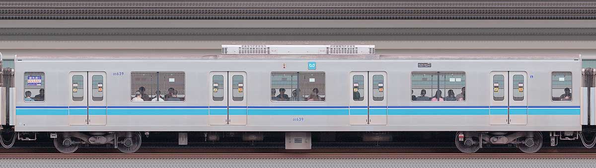 東京メトロ05系12次車05-639山側の側面写真