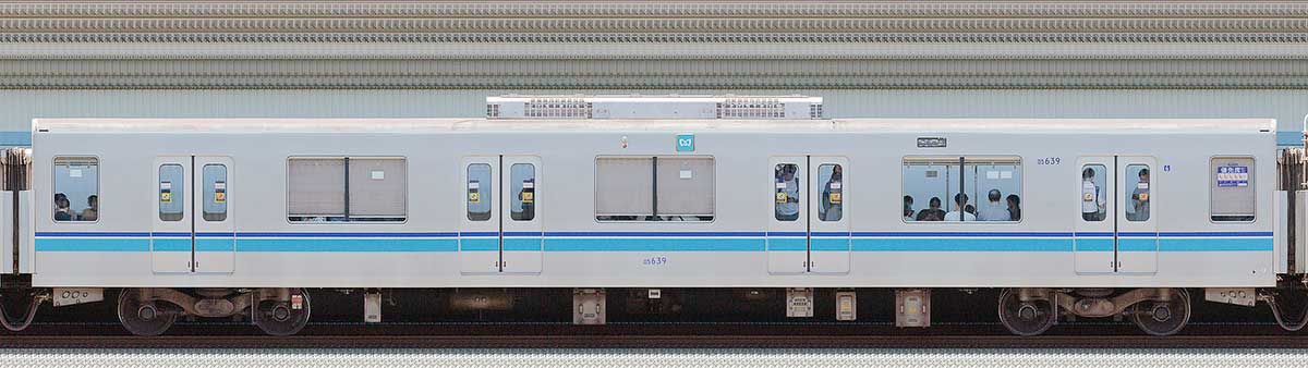 東京メトロ05系12次車05-639海側の側面写真