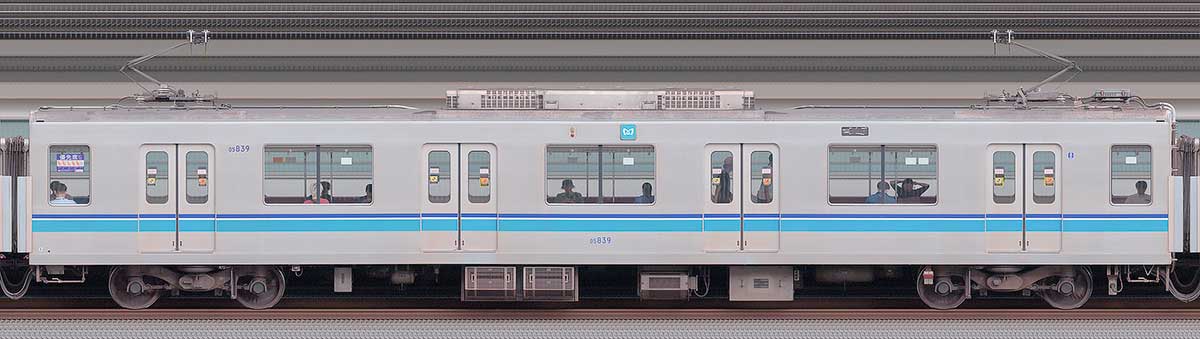 東京メトロ05系12次車05-839山側の側面写真