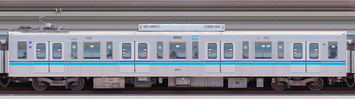 東京メトロ05系4次車05-914山側の側面写真