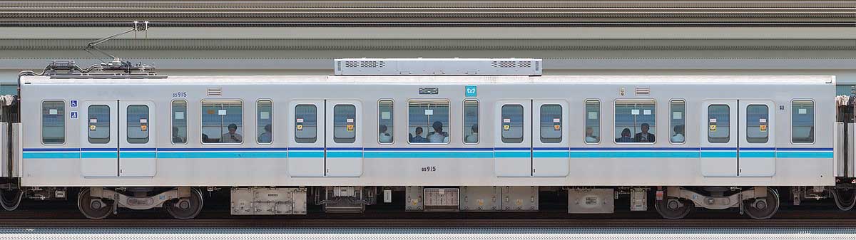 東京メトロ05系5次車05-915山側の側面写真