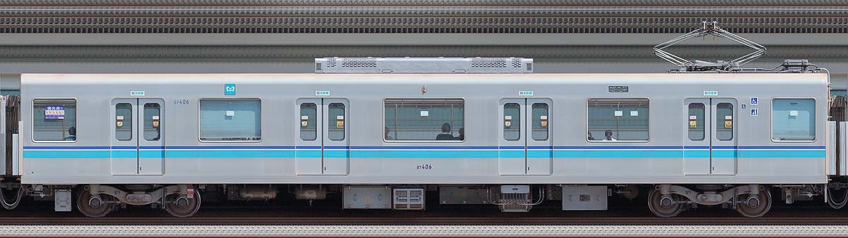 東京メトロ07系07-406山側の側面写真
