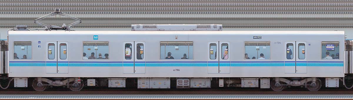 東京メトロ07系07-706海側の側面写真