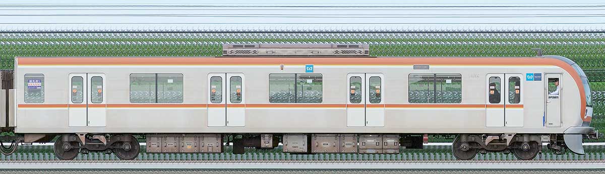 東京メトロ10000系101361側の側面写真