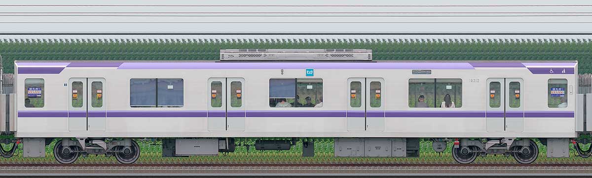東京メトロ18000系18312海側の側面写真