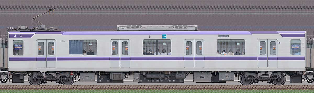 東京メトロ18000系18412山側の側面写真