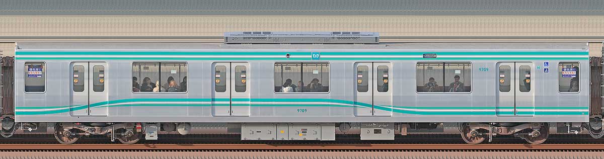 東京メトロ9000系リニューアル車9709海側の側面写真