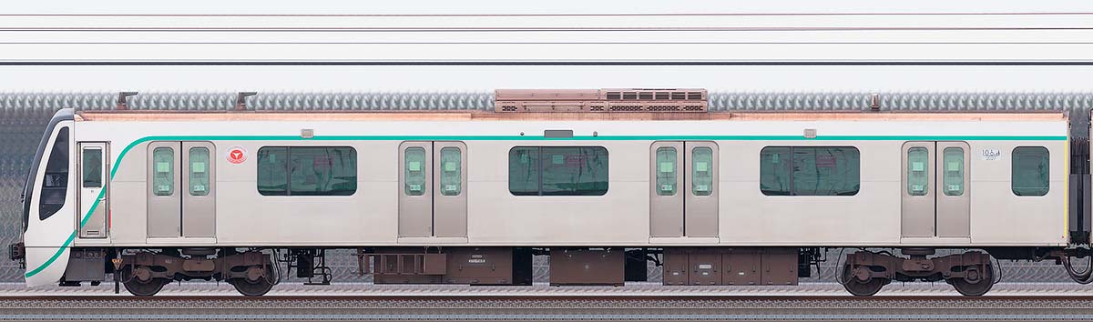 東急2020系クハ2027海側の側面写真