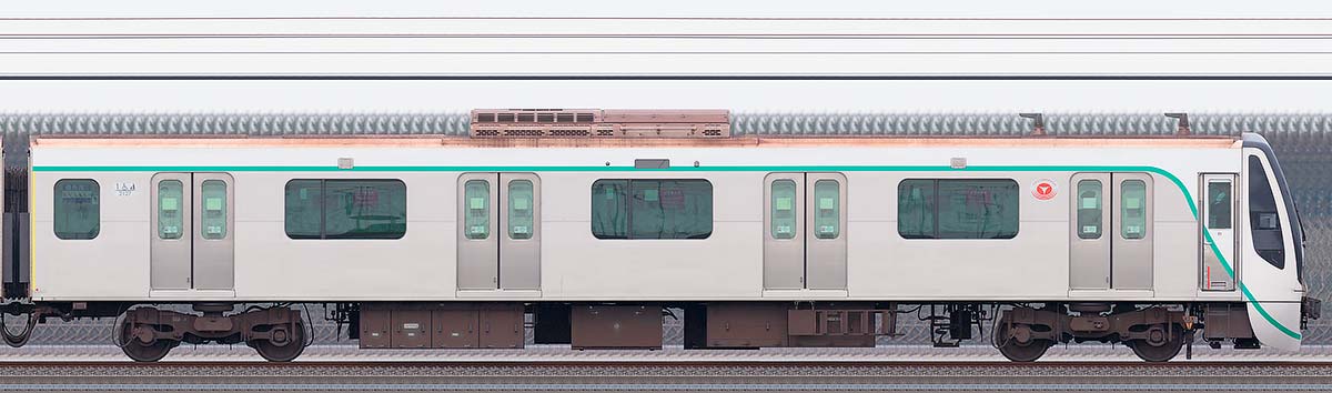 東急2020系クハ2127海側の側面写真