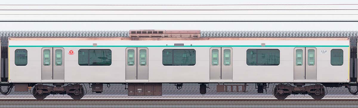 東急2020系サハ2427海側の側面写真
