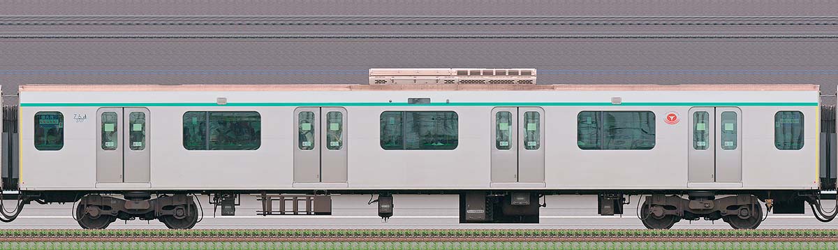 東急2020系サハ2727山側の側面写真