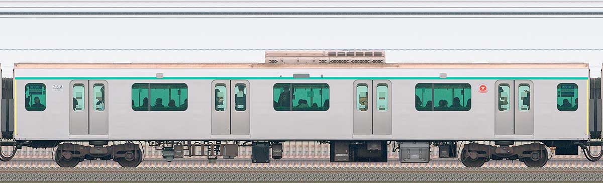 東急2020系サハ2738(線路設備モニタリング装置搭載車)山側の側面写真