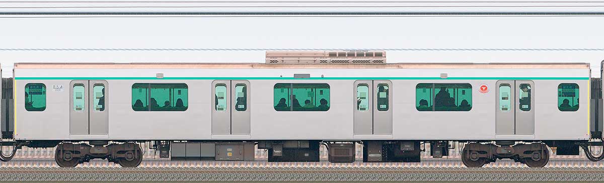 東急2020系デハ2838(2025年撮影)山側の側面写真