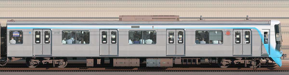東急3000系クハ3112(リニューアル車)海側の側面写真