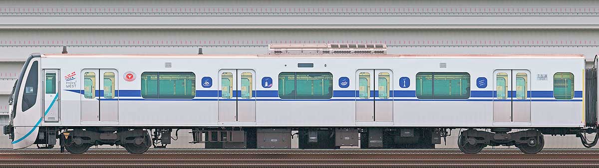 東急3020系クハ3123「新幹線デザインラッピングトレイン」山側の側面写真