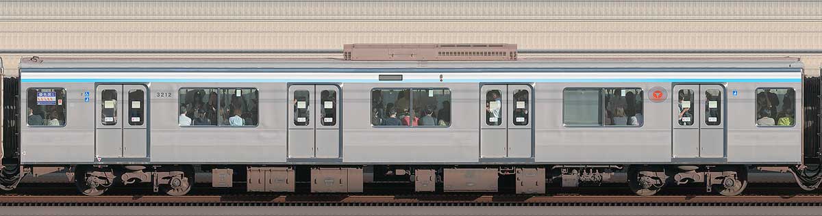 東急3000系デハ3212(リニューアル車)海側の側面写真