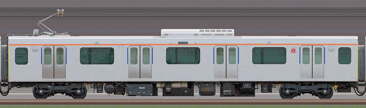 東急6020系デハ6251山側の側面写真