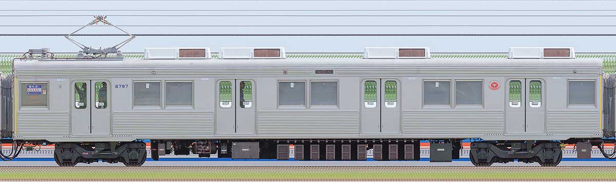 東急電鉄8500系動態保存車デハ8797山側の側面写真