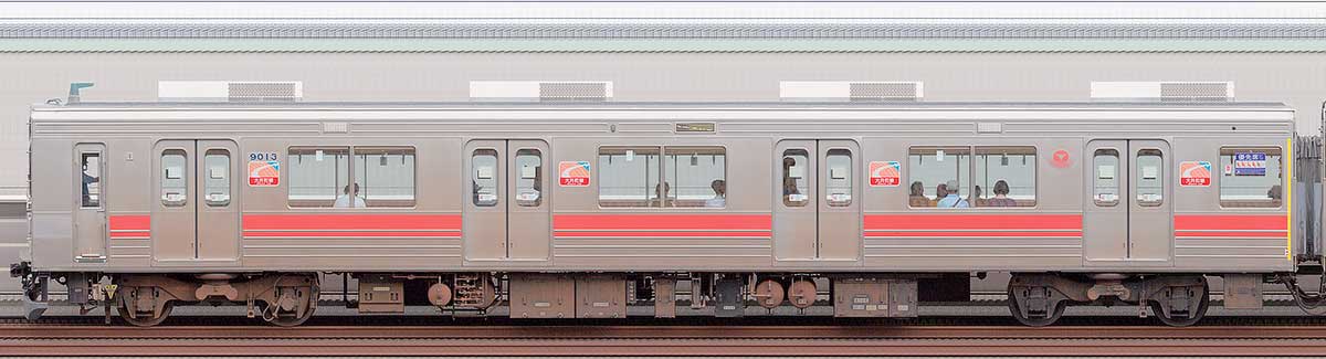 東急9000系クハ9013山側の側面写真