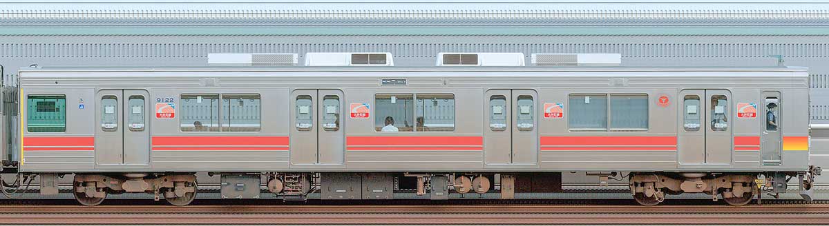 東急9020系クハ9122山側の側面写真