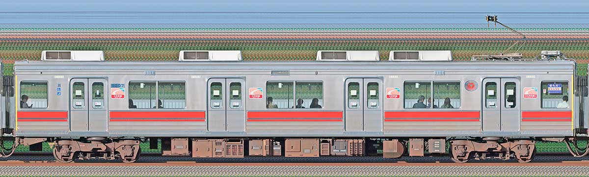 東急9000系デハ9207海側の側面写真