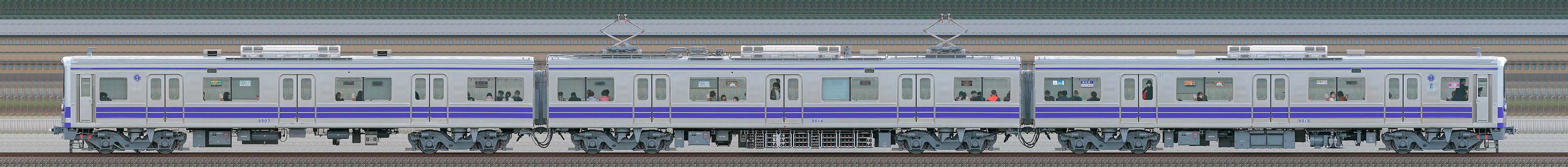 伊豆箱根鉄道5000系5507編成「リンドウ電車」（海側）の編成サイドビュー