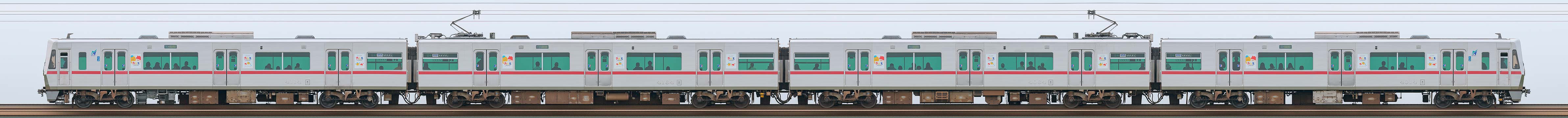 名鉄4000系4014編成(モニタリング装置搭載・海側)の編成サイドビュー