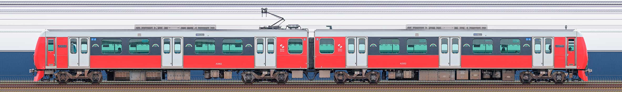 静岡鉄道A3000形A3002編成（Passion Red・海側）の編成サイドビュー