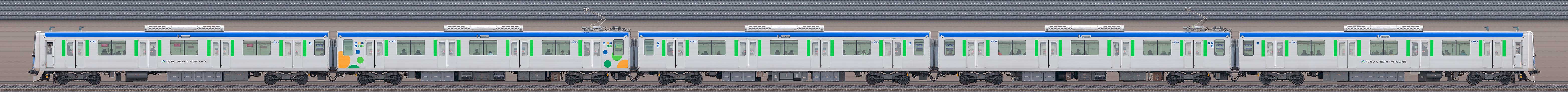 東武60000系リニューアル車61502編成（海側）の編成サイドビュー