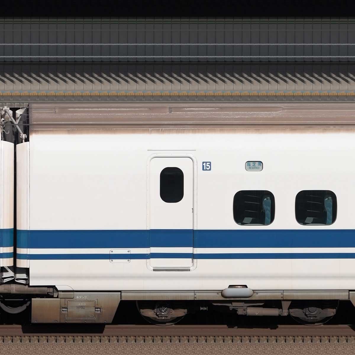 JR東海700系727-553の側面写真｜RailFile.jp｜鉄道車両サイドビューの図鑑