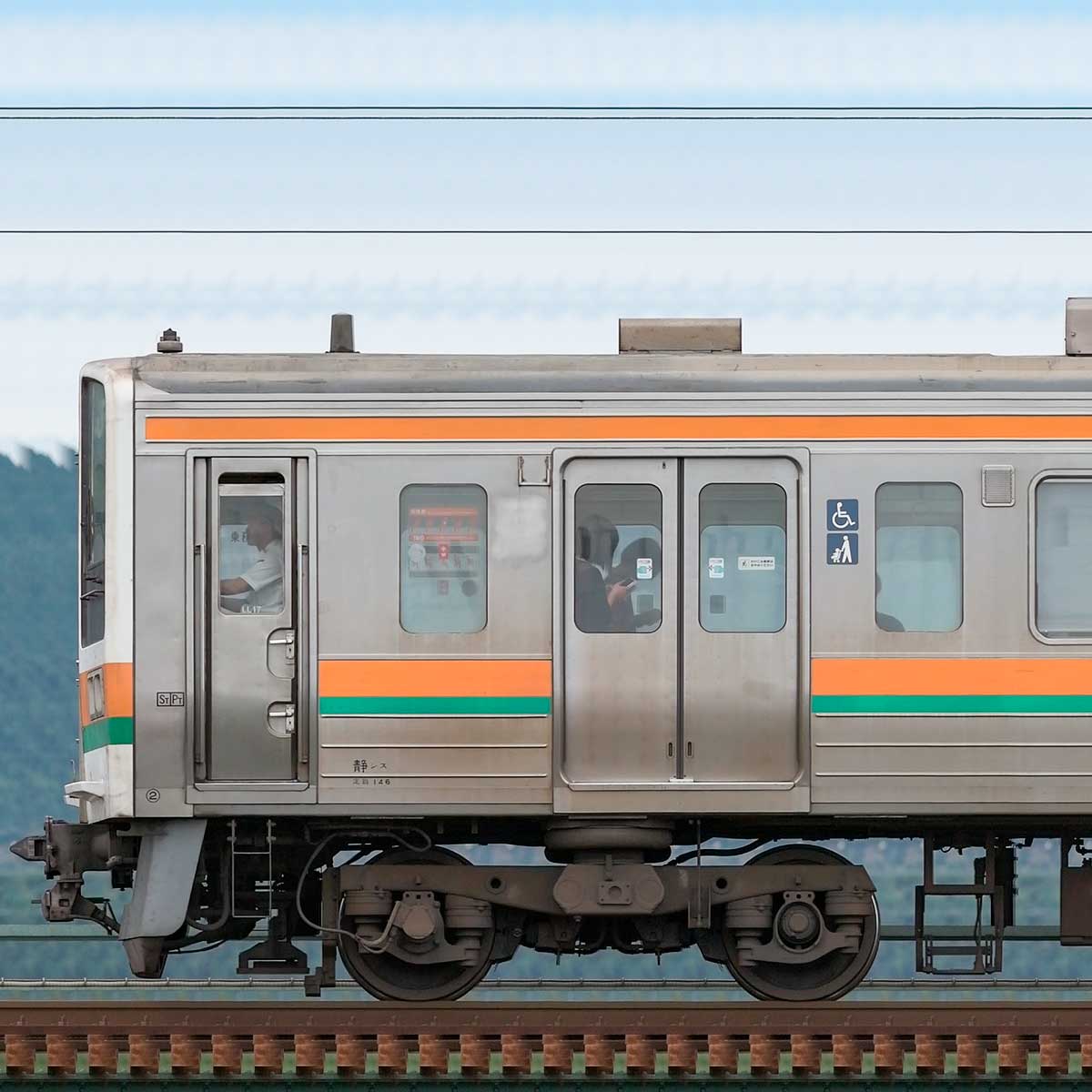 JR東海211系5000番台静岡車両区LL17編成（海側）｜RailFile.jp｜鉄道車両サイドビューの図鑑