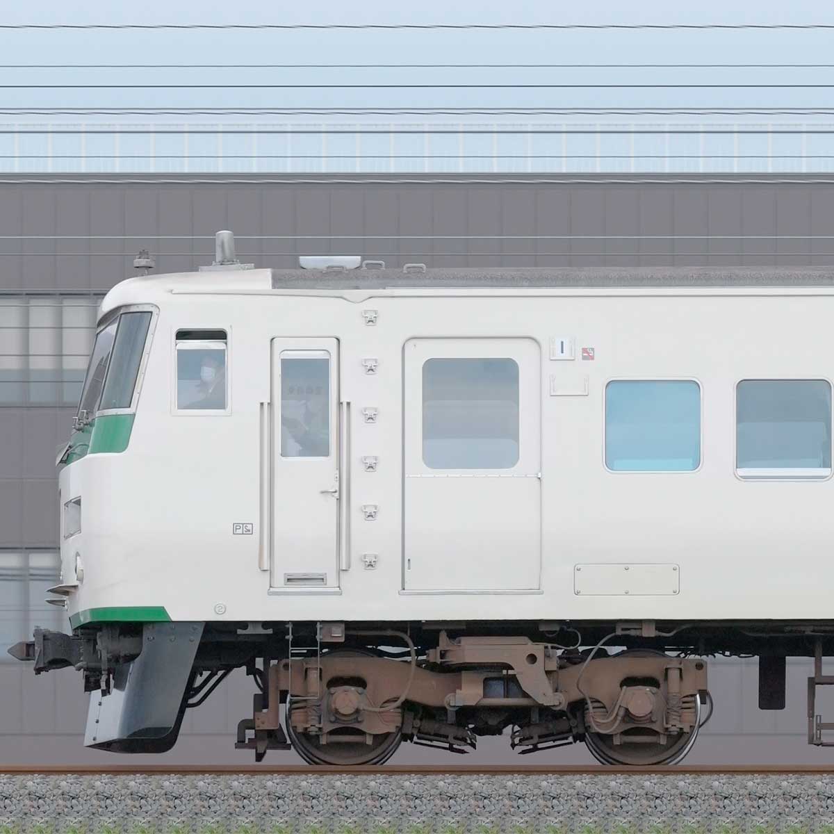 クハ185形式プレート JR東日本185系クハ185-1の側面写真｜RailFile.jp｜鉄道車両サイド