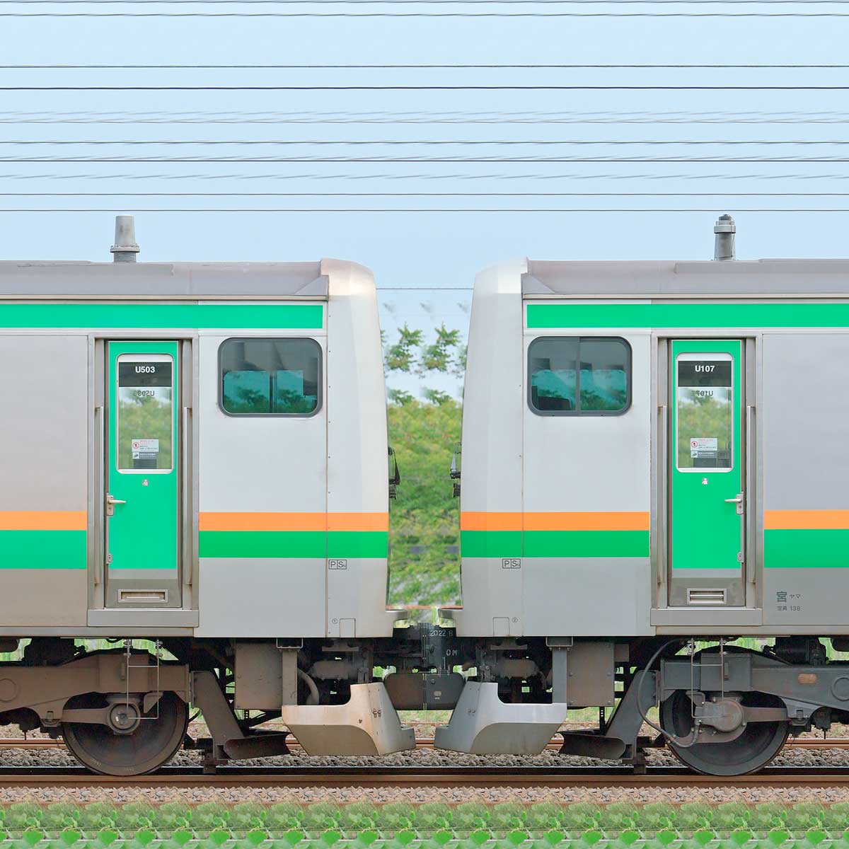 JR東日本 小山車両センター E231系U503編成＋U107編成（海側）｜RailFile.jp｜鉄道車両サイドビューの図鑑