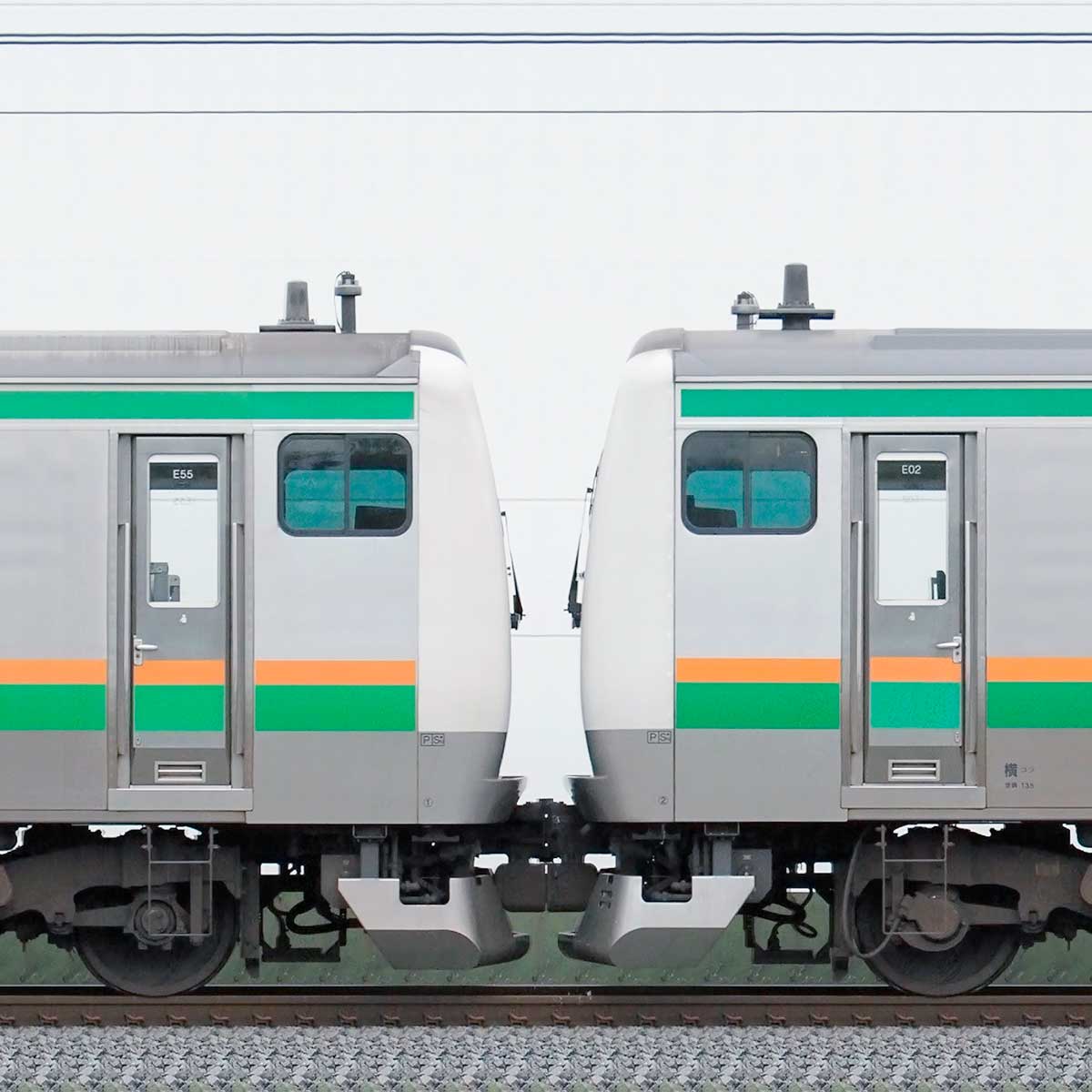 JR東日本 国府津車両センター E233系3000番台E-55編成（線路設備