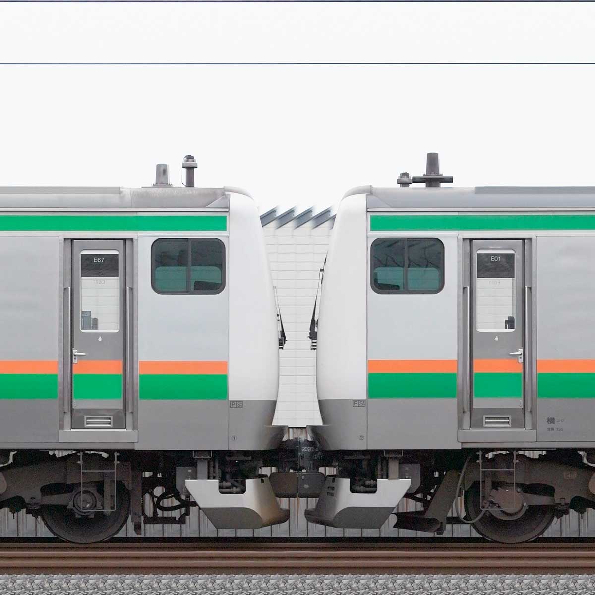 JR東日本 国府津車両センター E233系E-67編成＋E-01編成（山側
