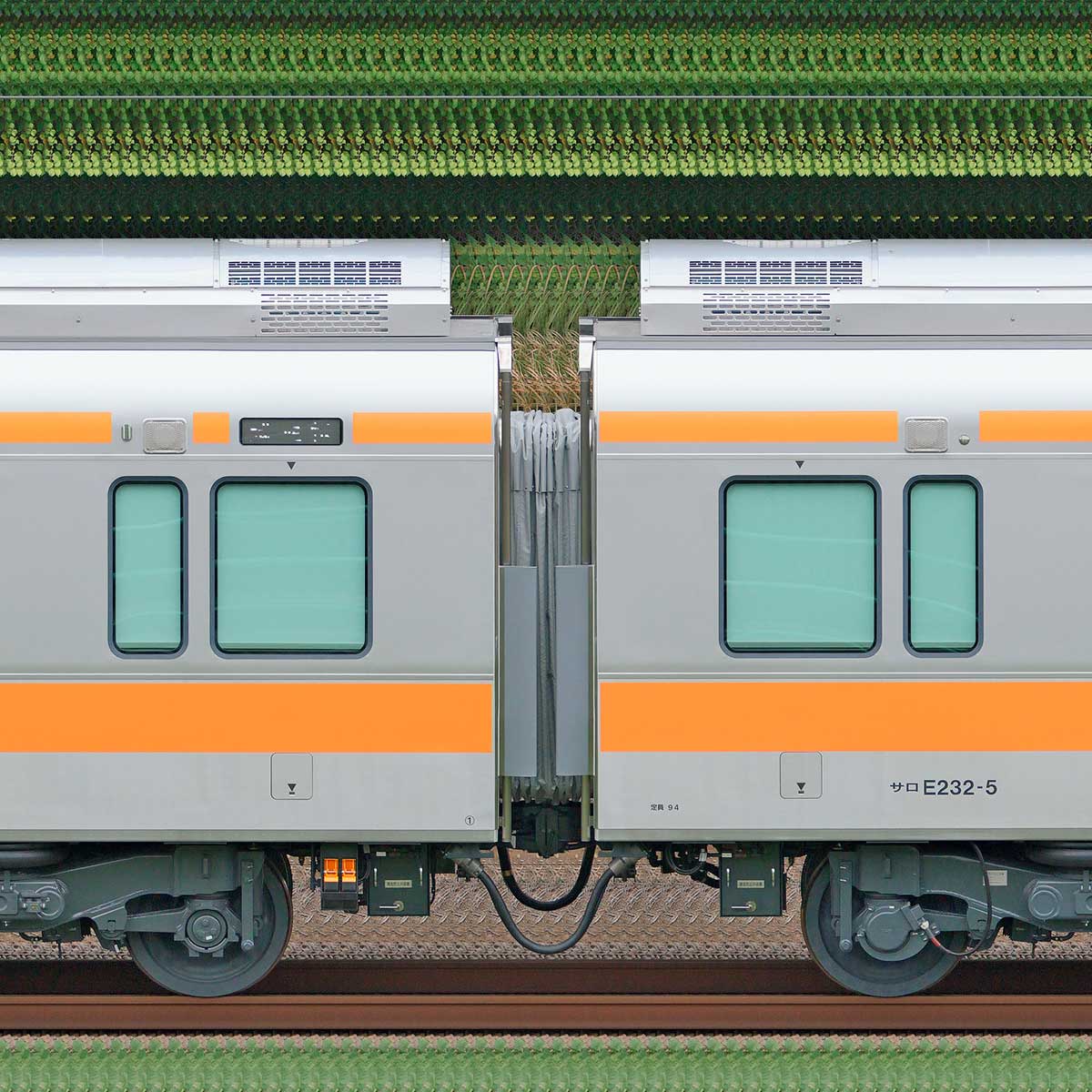 JR東日本 中央快速線 E233系H53編成（グリーン車4両連結試運転・海側