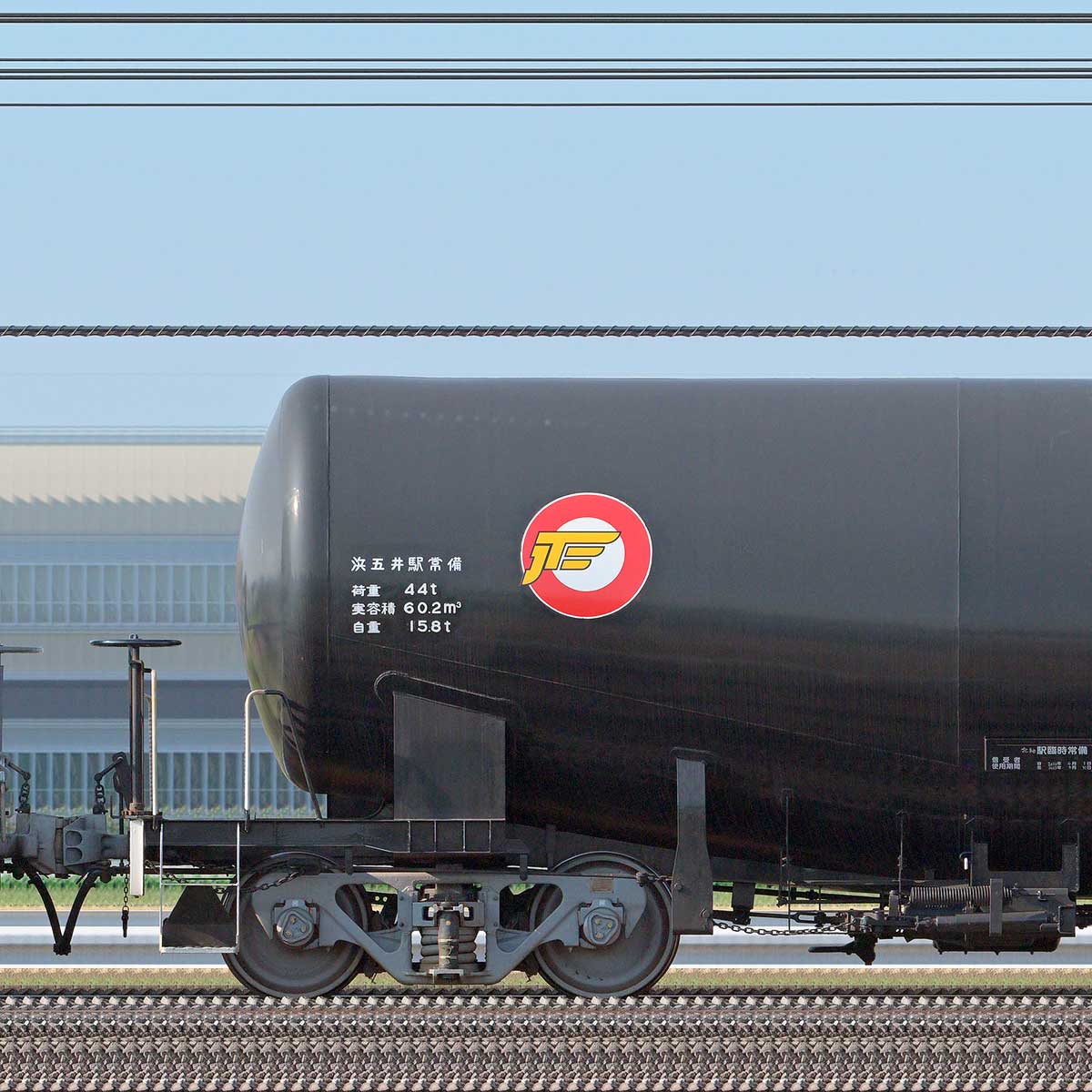 jr-43000-243657-railfile-jp