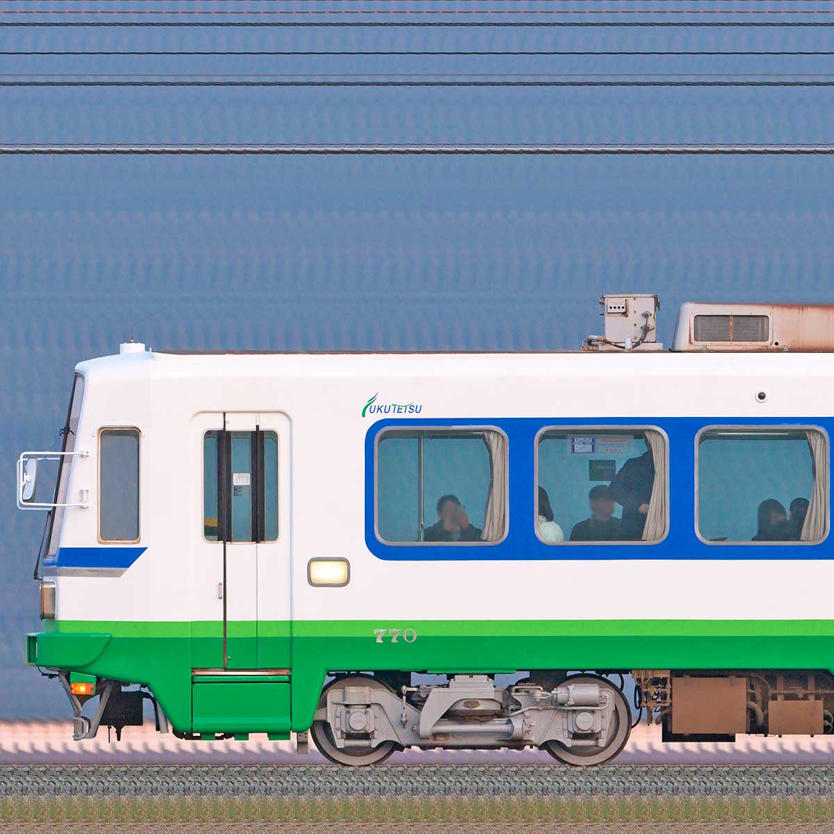 ogp_fuk_c770b_9019z.jpg
