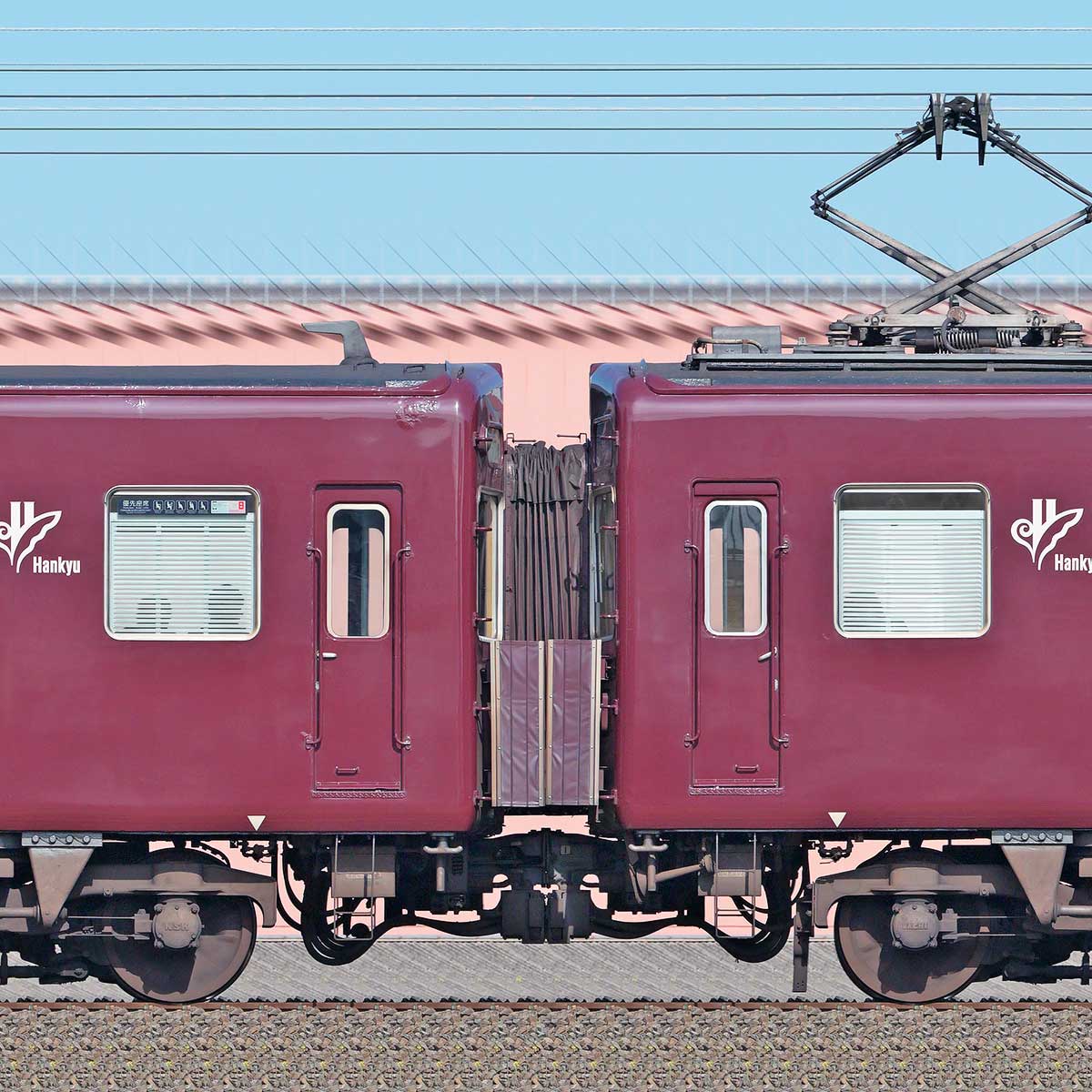 阪急電鉄　3300系or5300系　側面種別表示灯 車内学】阪急3300系リニューアル車の車内 : 関西と風景と未来の