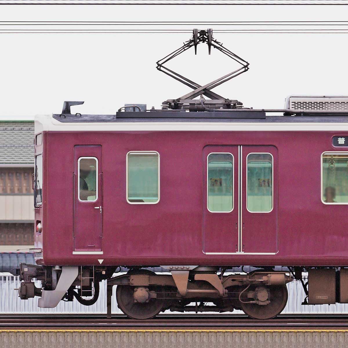 阪急7000系7027編成（山側）｜RailFile.jp｜鉄道車両サイドビューの図鑑