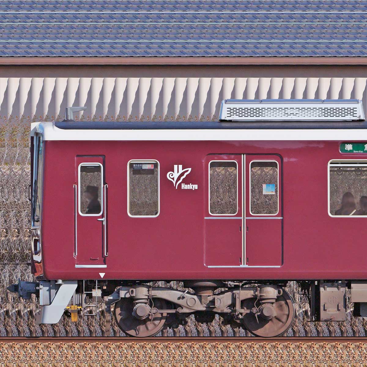 ogp_hk_c8415b_2342z.jpg