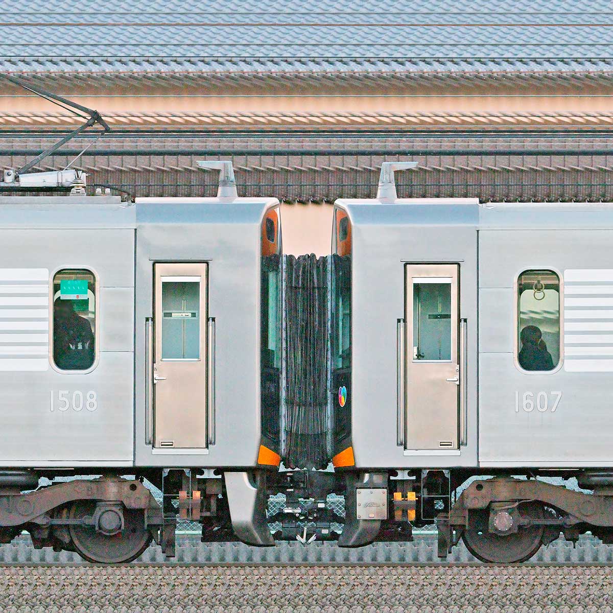 阪神1000系1608編成＋1607編成＋1213編成（山側）｜RailFile.jp｜鉄道